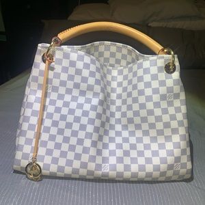 Louis Vuitton Artsy MM Damien Azur